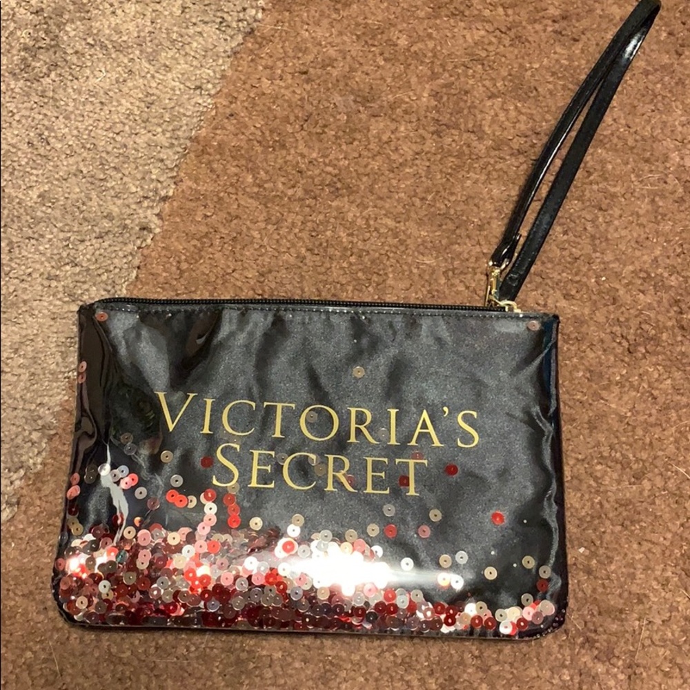 Cute Victoria’s Secret Clutch